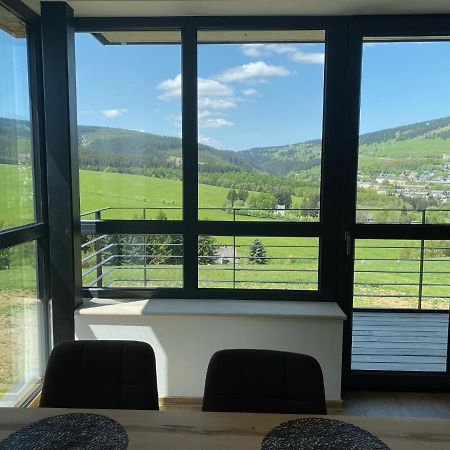 Apartment Enzian Loučná pod Klínovcem Extérieur photo